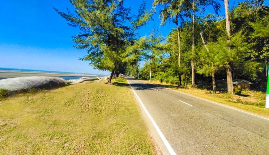 Drive from Cox’s Bazar to Teknaf along the Marine Drive