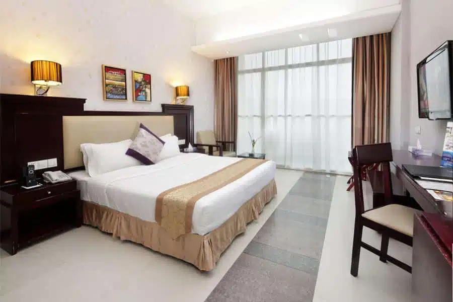 Cox Deluxe Room (Sea Side Couple)