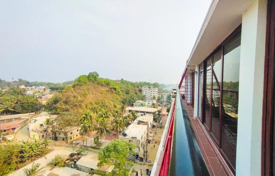 Royal Pearl Serviced Apartment and Suites