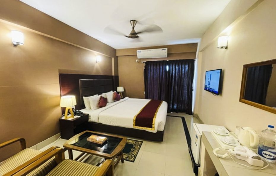 Deluxe Couple Bed (Sea View)